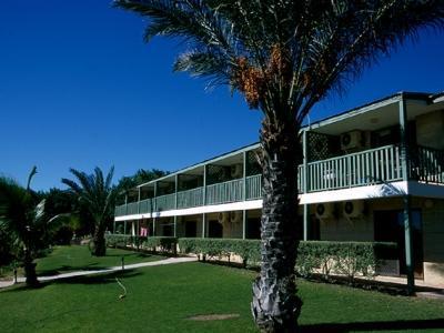 Ningaloo Coral Bay - Bayview Hotel Exterior photo